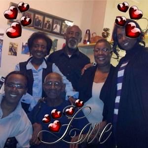 Meet your Posher, Dana